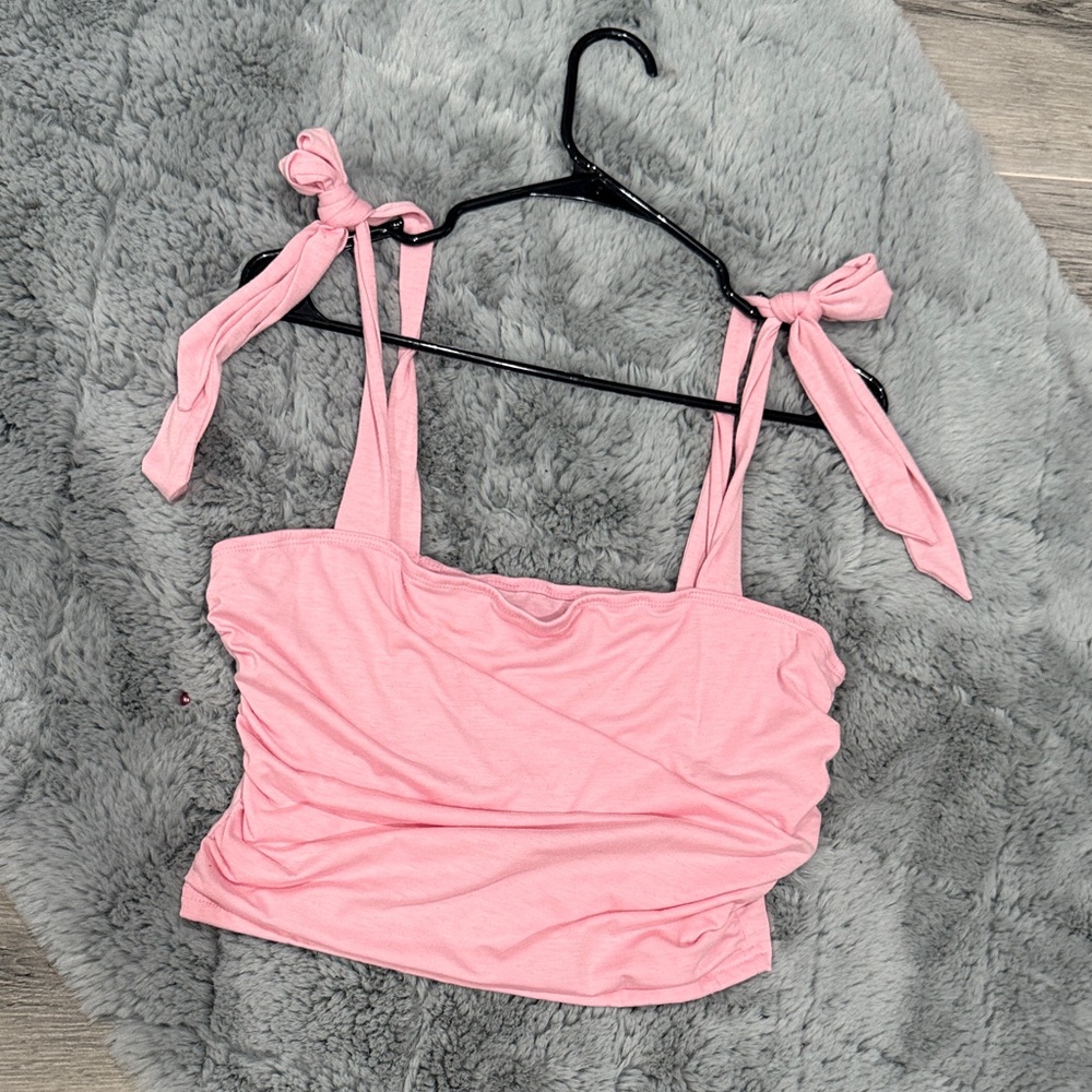 Chic Pink Tie-Strap Crop Top